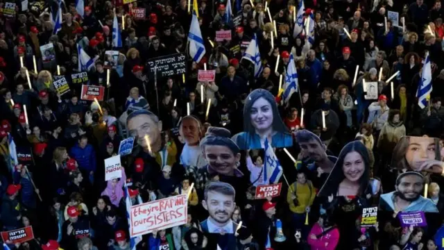 ઇઝરાયલ હમાસ યુદ્ધ, ઇઝરાયલની સેના સંઘર્ષવિરામ, સાતમી ઑક્ટોબર 2023, હમાસ, પેલેસ્ટાઇન, ગાઝાપટ્ટી, સંયુક્ત રાષ્ટ્રો, અમેરિકા દ્વારા સહાય, બીબીસી ન્યૂઝ, બીબીસી આંતરરાષ્ટ્રીય સમાચાર, બીબીસી ગુજરાતી ન્યૂઝ