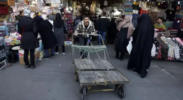 بازار تهران 