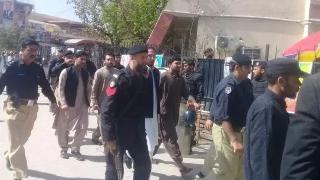 خان عبدالولی خان یونیورسٹی