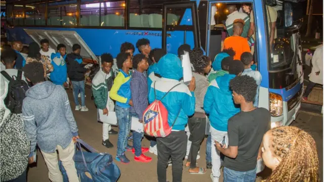 ሎሚ ለይቲ ናብ ርዋንዳ ዝኣተዉ ስደተኛታት