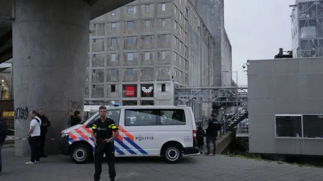 polis