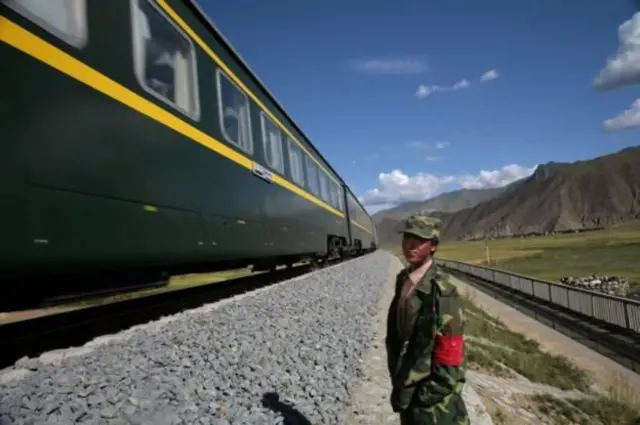 चिनियाँ प्राविधिकहरूले ड्रोन र भौगर्भिक अध्ययन सम्पन्न गरेका छन्