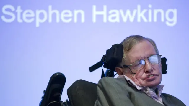 ศาสตราจารย์สตีเฟน ฮอว์คิง