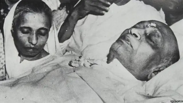 पटेल यांचं निधन