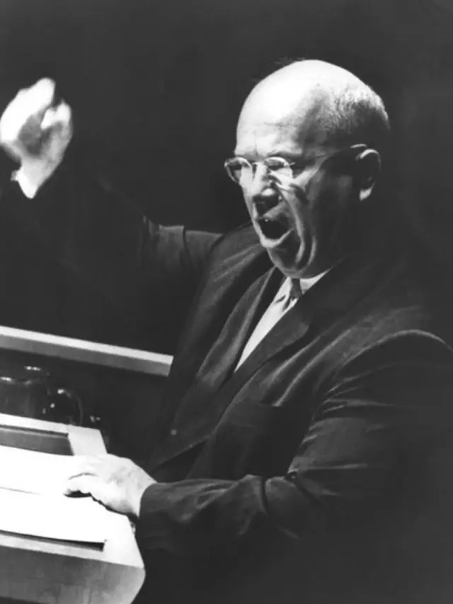 Никита Хрущев на сессии Генассамблеи ООН 12 октября 1960 года