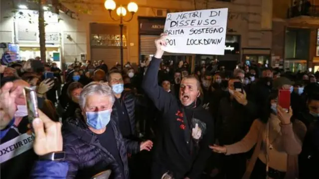 Italy don start to dey protest as dem don start to tighten restrictions