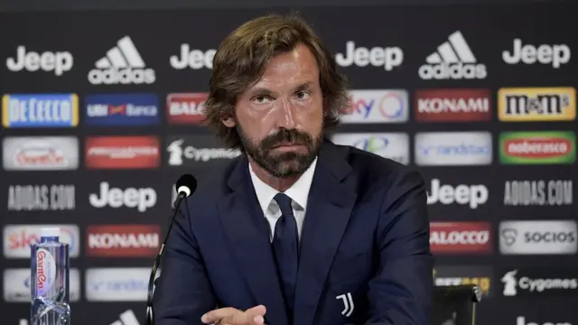 Andrea Pirlo aganira n'abanyamakuru nyuma yo kugirwa umutoza wa Juventus y'abari munsi y'imyaka 23 mu kwezi gushize