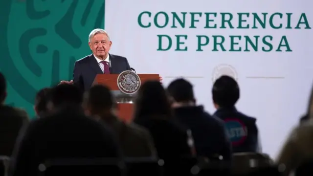 AMLO en la mañanera.