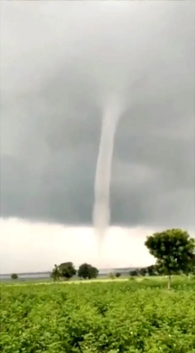 తెలంగాణలో వాటర్ స్పౌట్: