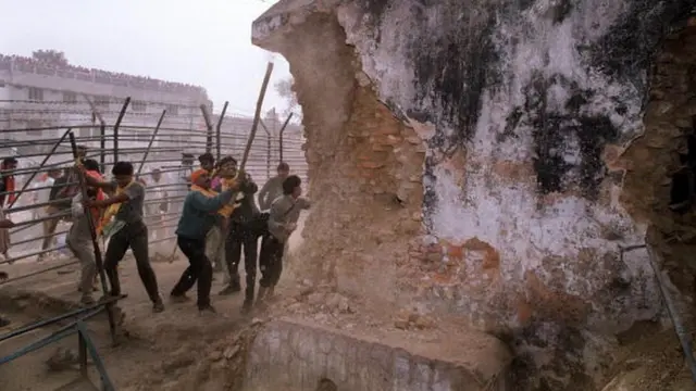 बाबरी मशीद