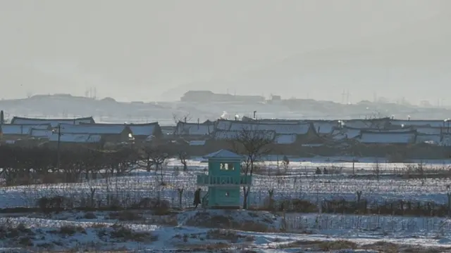 최중화 씨는 2004년 10월 정든 고향을 떠나 제 3국을 통해 영국으로 왔다