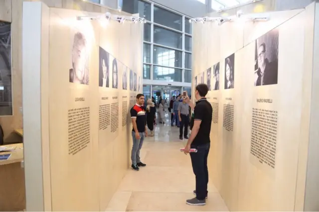 نمایشگاه کتاب