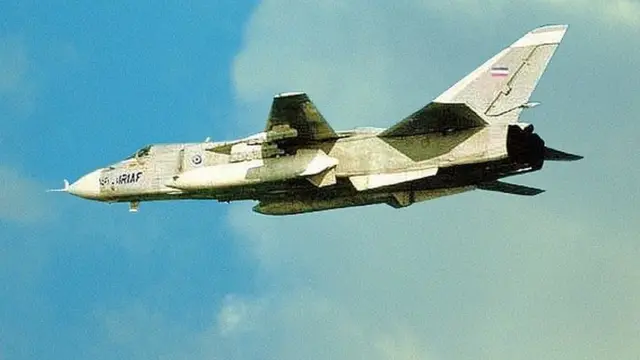 یک فروند سوخوی 24 ارتش ایران