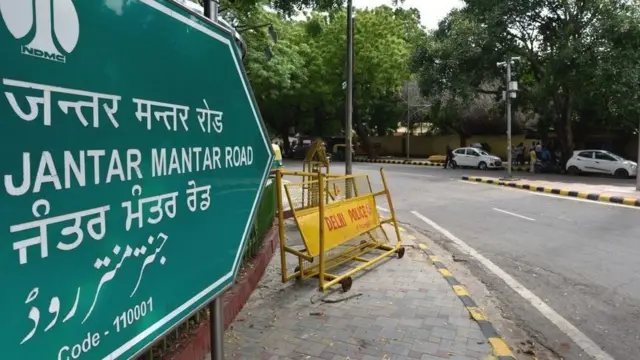 રવિવારે દિલ્હીના જંતરમંતર પર ભારતીય સંસદથી થોડે દૂર એક માર્ચ દરમિયાન કથિત રીતે મુસ્લિમવિરોધી અને તેમની વિરુદ્ધ હિંસા ભડકાવનારા નારા પોકારવામાં આવ્યા હતા