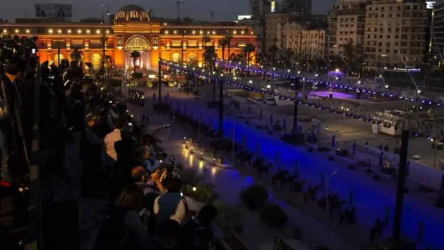 الموكب الملكي