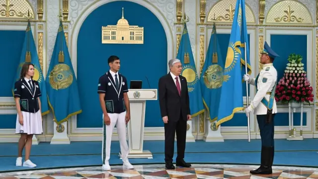 Oq o'rdadagi uchrashuv