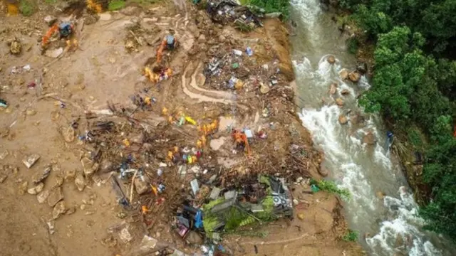 கேரளா மூணாறு நிலச்சரிவு