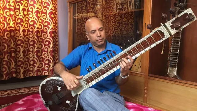 शास्त्रीय सङ्गीतका ज्ञाता डा. ध्रुवेशचन्द्र रेग्मी