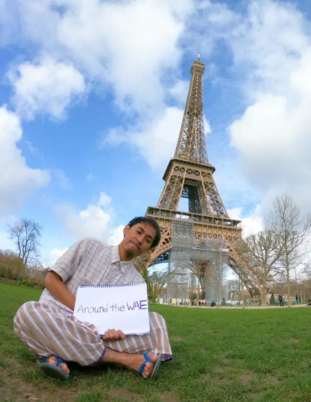 เพจเฟซบุ๊กบันทึกการเดินทาง Around the WAE ตั้งใจจะเป็นแรงบันดาลใจให้คนจากจังหวัดชายแดนภาคใต้กล้าเดินทาง แม้ว่าจะมีเรื่องภาษาเป็นอุปสรรค