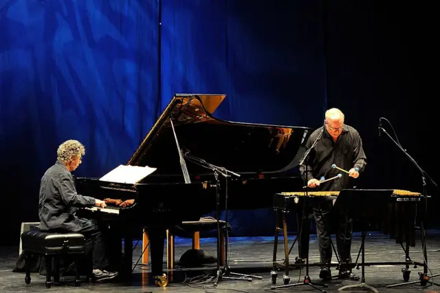 Чик Кориа в дуэте с вибрафонистом Гэри Бертоном