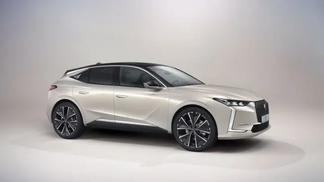 DS4 با محصولات بنز، ب‌ام‌و و لکسوس رقابت می‌کند