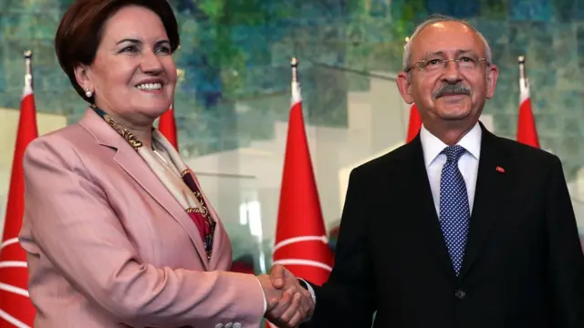 Akşener