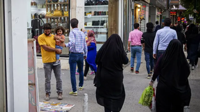 معاون وزارت بهداشت ایران اعلام کرد که سیستان و بلوچستان پایین‌ترین میزان رعایت دستورالعمل‌های بهداشتی مقابله با ویروس کرونا را در سطح ایران دارد