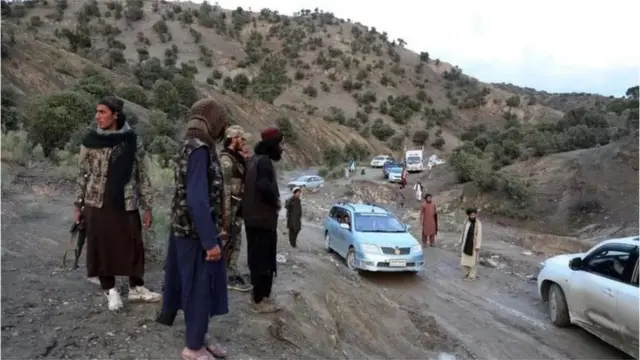 ভূমিকম্পের পর এখনো অনেকেই নিখোঁজ