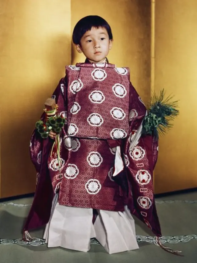 Príncipe Naruhito de niño