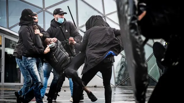 Протесты в Нидерландах