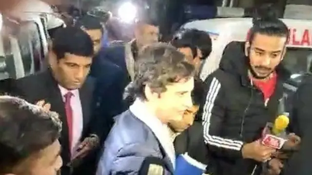 પ્રિયંકા ગાંધી ઘાયલોને મળવા પહોંચ્યાં