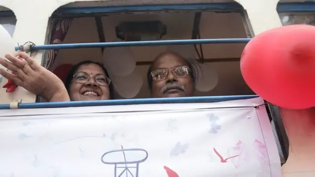 પ્રતીકાત્મક તસવીર