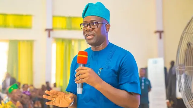 Seyi Makinde jiri ọkọlọtọ Peoples Democratic Party (PDP) merie ọkwa gọvanọ Oyo steeti