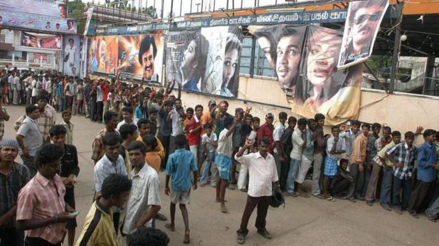 ஓடிடி தளங்களுக்கு எதிராக திரையரங்க உரிமையாளர்கள்