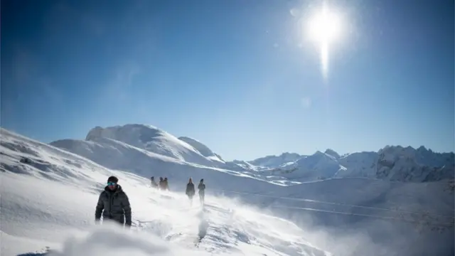 Люди в горах