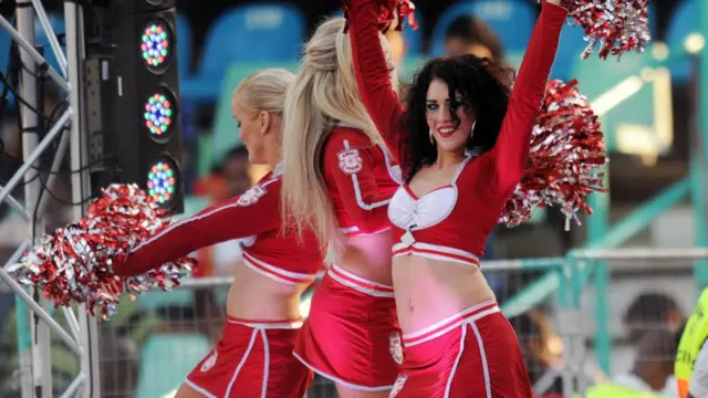 ચીયરલીડર્સની તસવીર