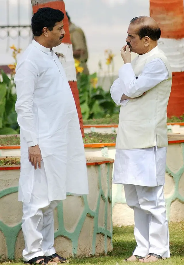 प्रमोद महाजन, मनोहर जोशी