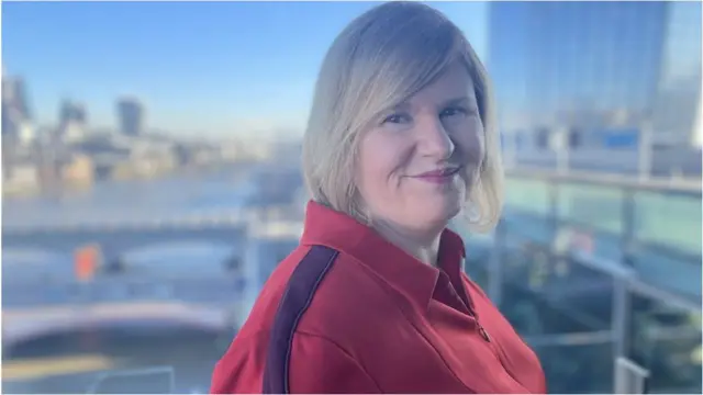 광고 대행사인 '오길비 UK'의 피오나 고든 CEO는 팬데믹 이후 CEO들이 예전보다 덜 차려입어도 되는 분위기라고 설명했다