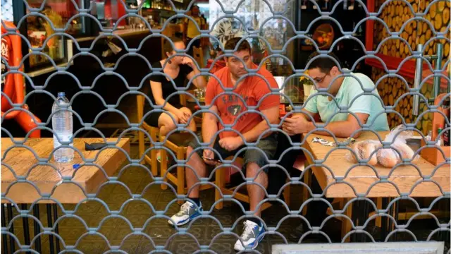 Закрытый магазин