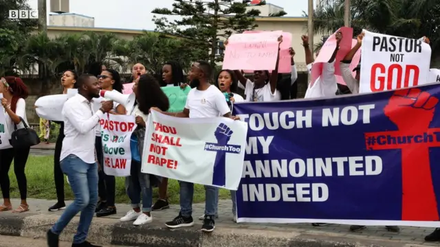 Awọn to gbe akọle dani