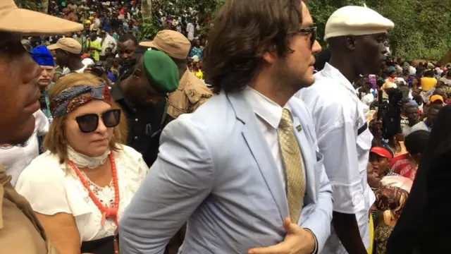 Awon ero iworan ati oyinbo