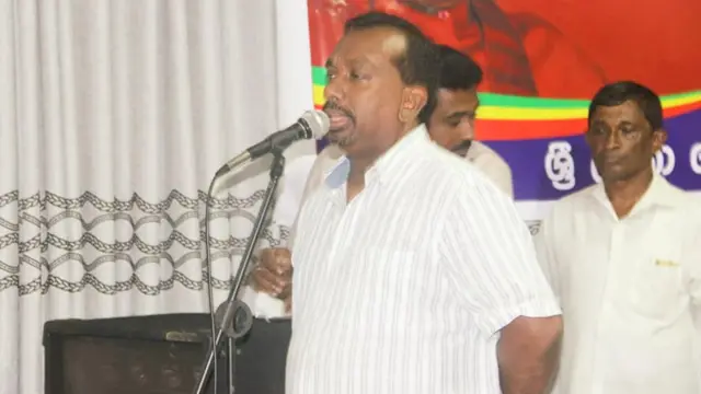 விவசாய அமைச்சர் மஹிந்தானந்த அளுத்கமகே