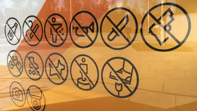 Информационный стенд.