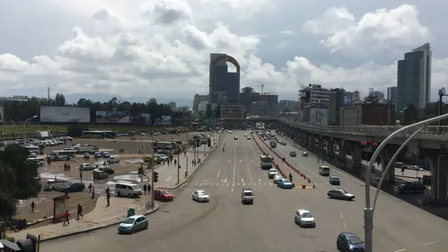 Daandiiwwan magaalaa Fiinfinnee keessa tokko