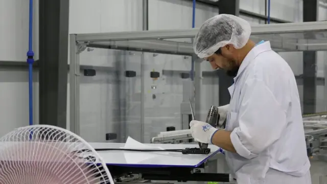 Ишкана элүүдөн ашык кишини иш менен камсыз кылган