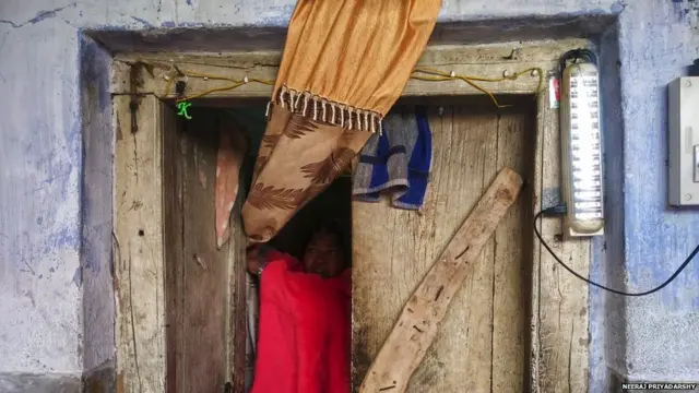 सूफिया बानो कमर की फूफी.