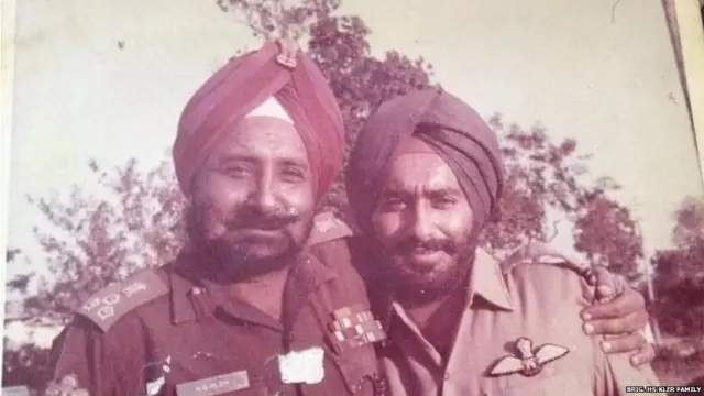 ਬ੍ਰਿਗੇਡੀਅਰ ਐਚ ਐਸ ਕਲੇਪ ਆਪਣੇ ਬੇਟੇ ਨਾਲ
