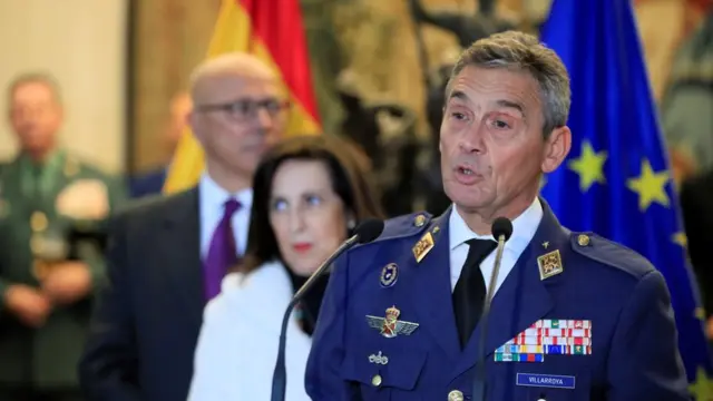 İspanya Genelkurmay Başkanı Miguel Angel Villarroya