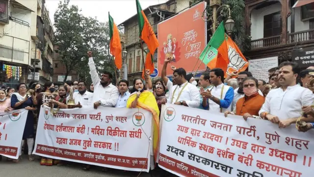 पुणे, कोरोना, भाजप, राजकारण