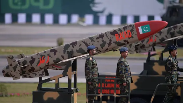 पाकिस्तान की मिसाइल